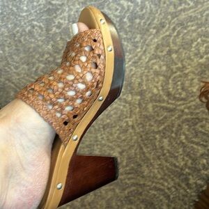 Rockport studded weaved open toe clogs in 37 or 6.5